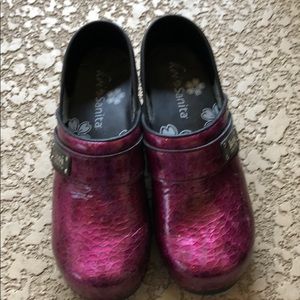 Koi by Sanita nursing shoes